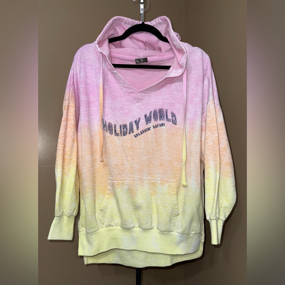 🌼 HOLIDAY WORLD TIE-DYE Women's V-Neck Pullover hoodie Sweater. Size XL. 🌼